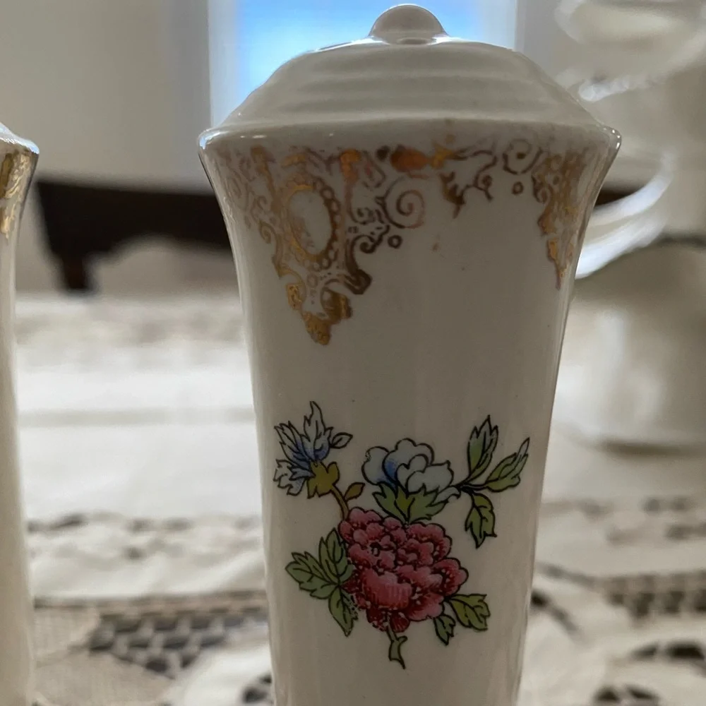 Vintage Victorian Porcelain Tall Salt and Pepper Shakers